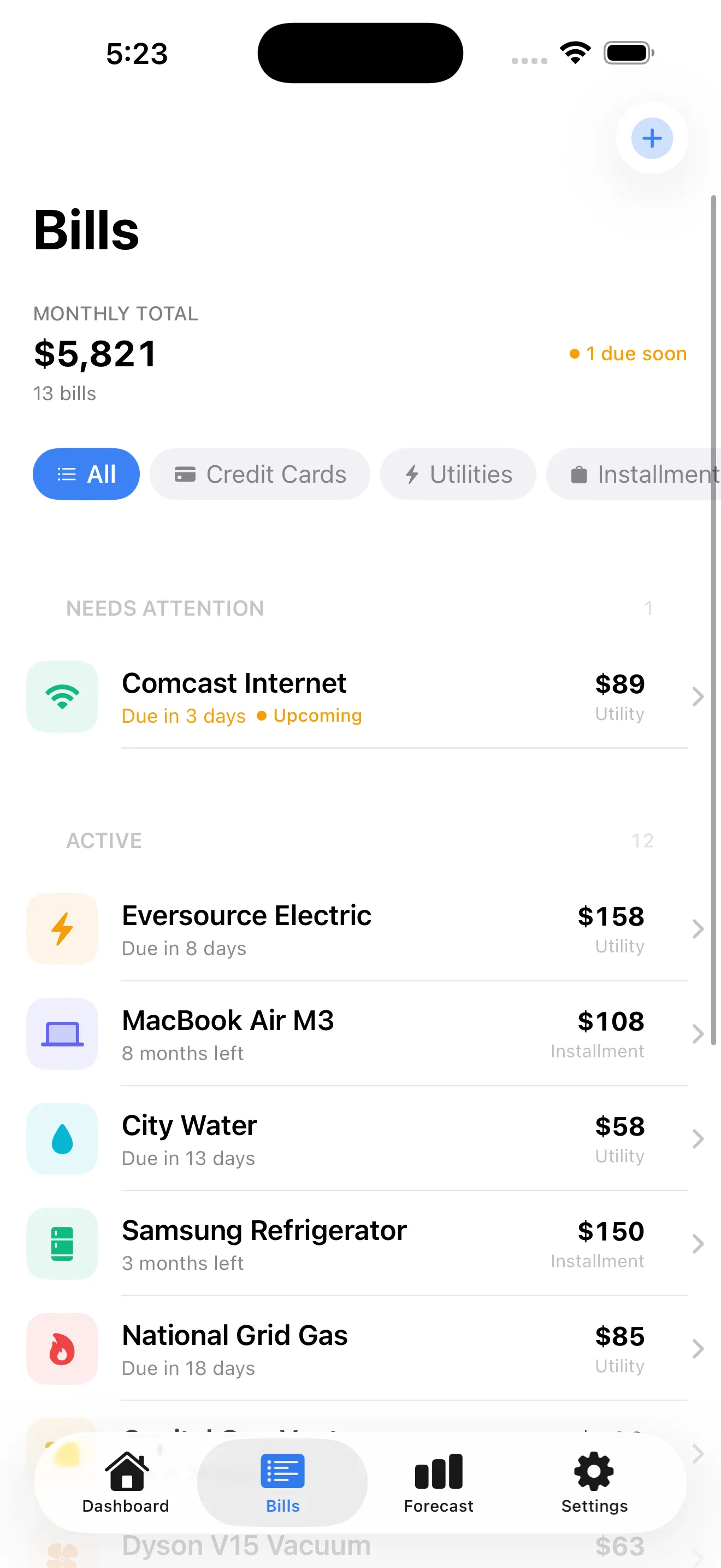 BillWise bills list with credit cards, utilities, and installments